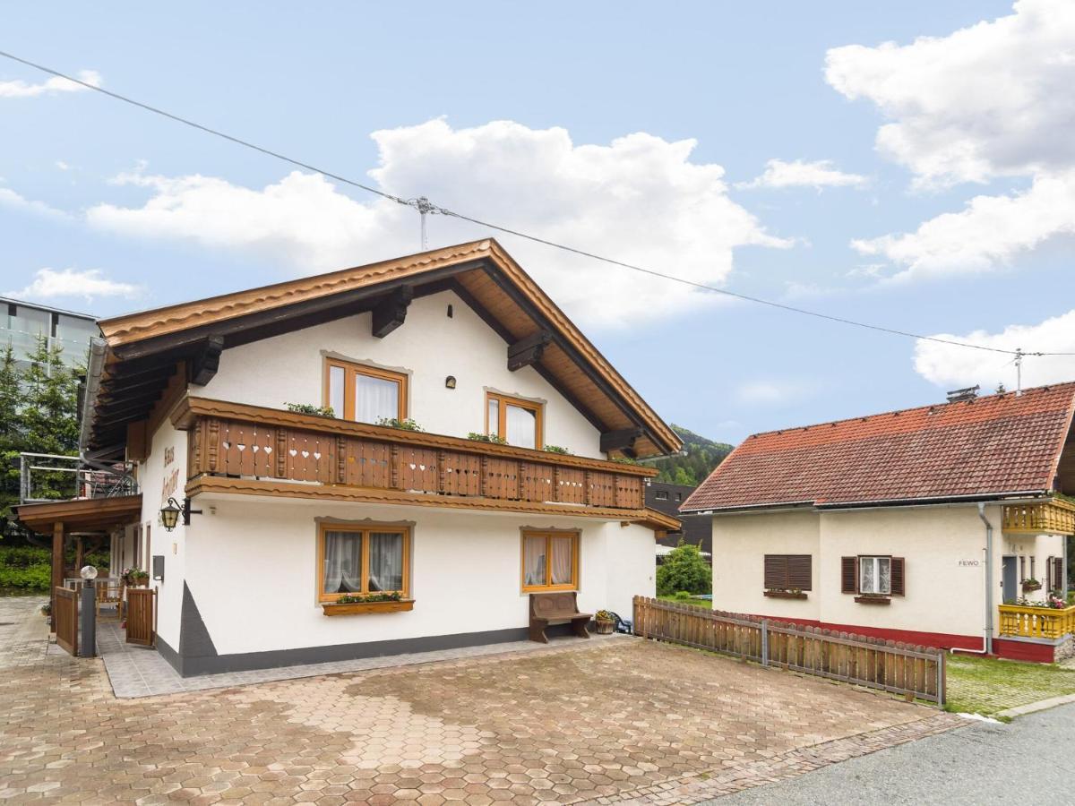 Apartment In Tr Polach Carinthia With Pool Tröpolach المظهر الخارجي الصورة