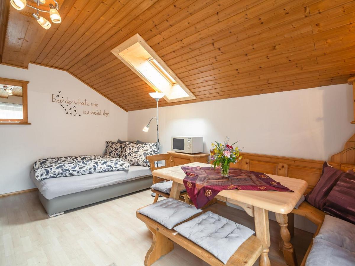 Apartment In Tr Polach Carinthia With Pool Tröpolach المظهر الخارجي الصورة